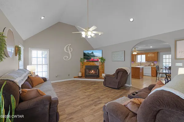 $350,000 | 184 Deep Gap Road, Jackson, TN 38301