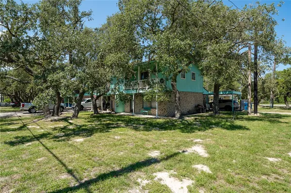 $445,000 | 501 Traylor Boulevard, Rockport, TX 78382