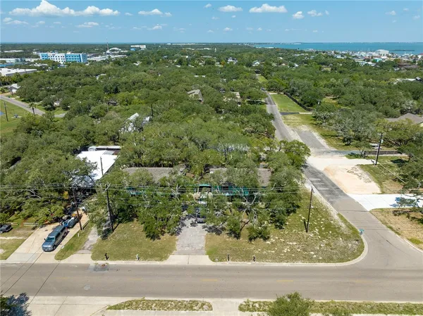 $445,000 | 501 Traylor Boulevard, Rockport, TX 78382