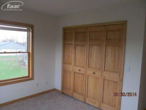 5421 West Frances Road Clio, MI 48420 - Photo 19 of 32 20399323-18.JPG
