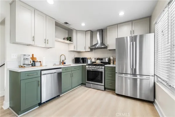 $524,999 | 1402 West Village Lane, West Covina, CA 91790