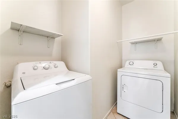 $2,600 | 8301 Alder Meadows Avenue, Las Vegas, NV 89131