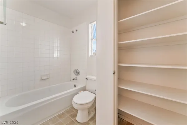 $2,600 | 8301 Alder Meadows Avenue, Las Vegas, NV 89131