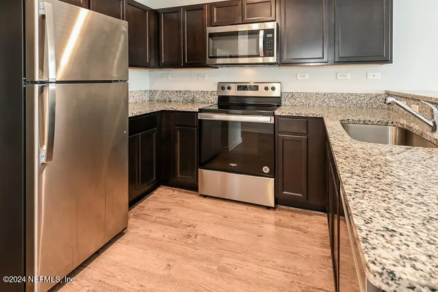 $1,490 | 541 Eiseman Way, Jacksonville, FL 32216