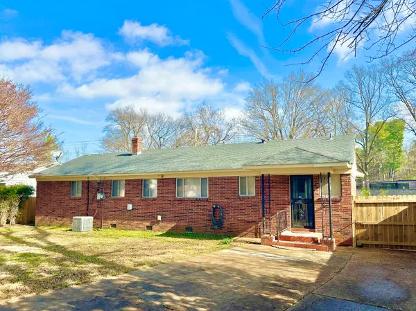 $1,790 | 141 North White Station Road, Memphis, TN 38117