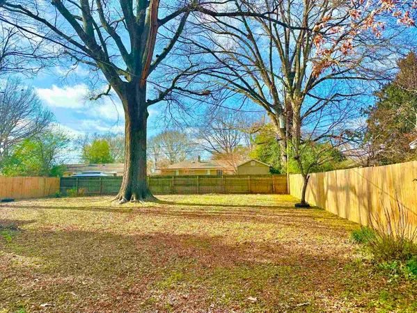 $1,790 | 141 North White Station Road, Memphis, TN 38117