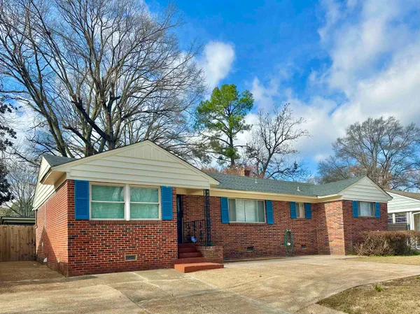 $1,790 | 141 North White Station Road, Memphis, TN 38117