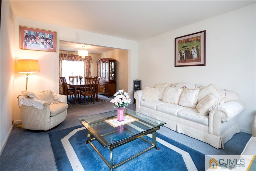 1 Carpenter Road Piscataway, NJ 08854 - Photo 5 of 25 Gallery Image 5
