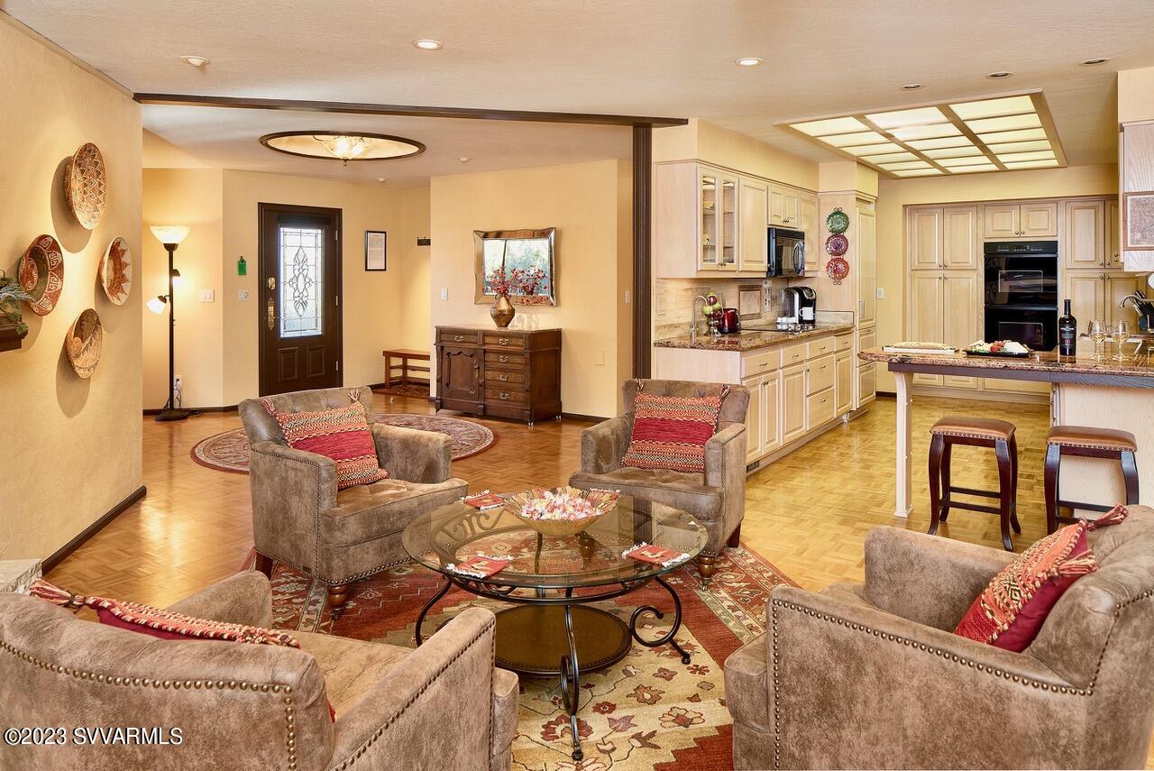 215 East Ridge Road Sedona, AZ 86336 - Photo 12 of 46 Den/Family Room