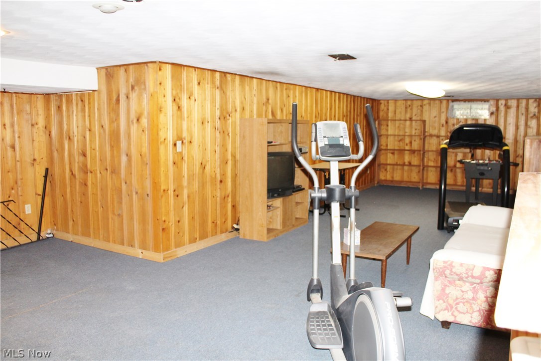 1825 Walnut Road Kent, OH 44240 - Photo 17 of 23 Finished area of the basement