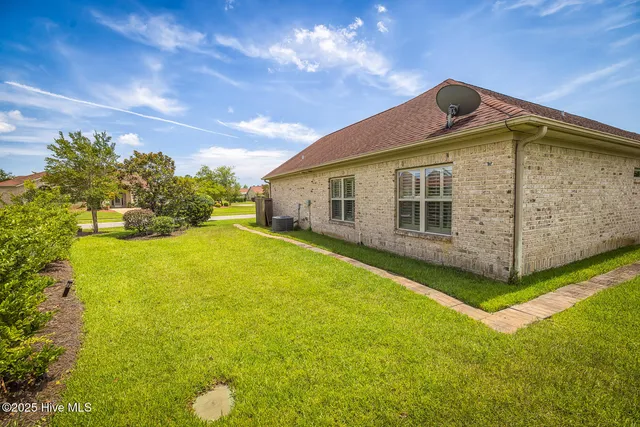 $550,000 | 2115 Villamar Drive, Leland, NC 28451