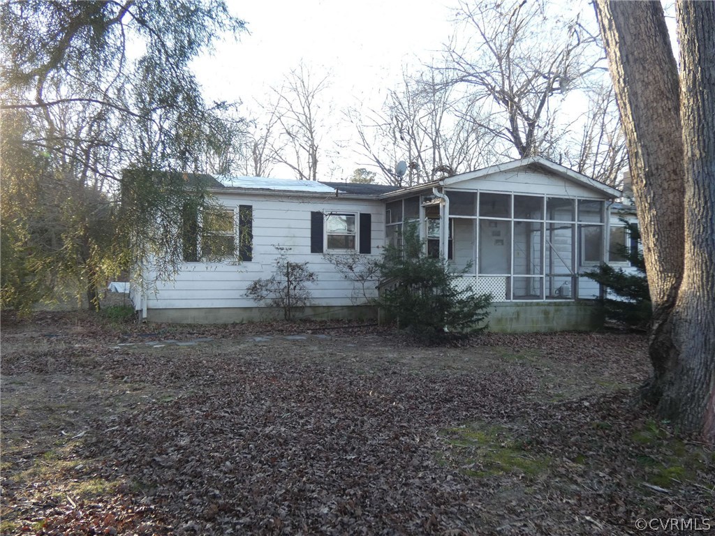 7641 Woodpecker Road Chesterfield, VA 23838 - Photo 1 of 18 Gallery Image 1