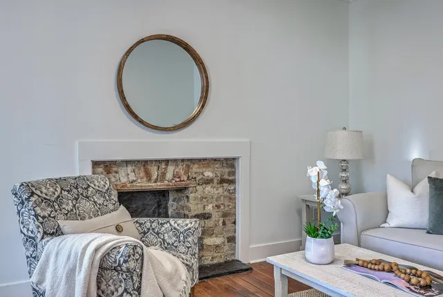 $2,750 | 10 Humphrey Court, Unit B, Charleston, SC 29403