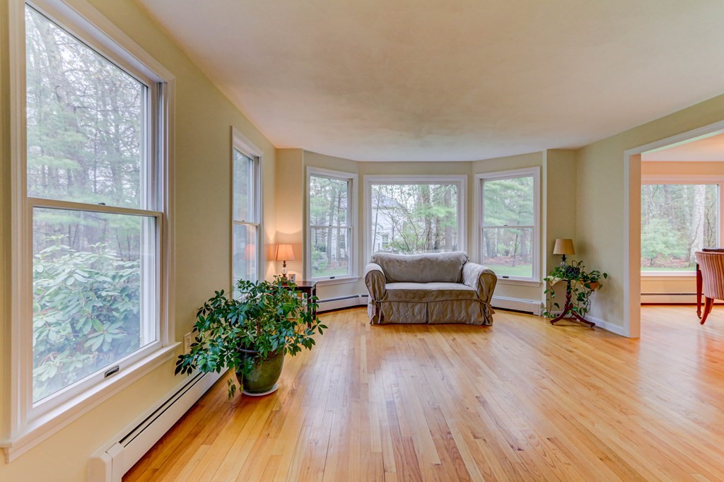 9 Cedar Farms Road Medway, MA 02053 - Photo 5 of 42 Gallery Image 5