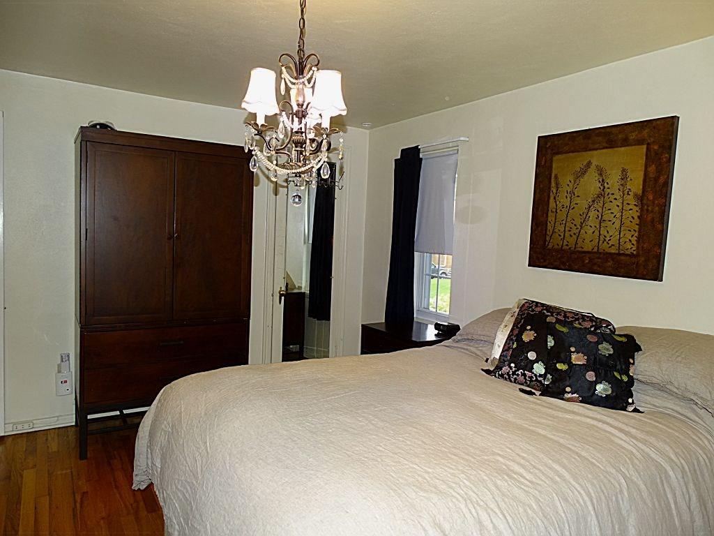 874 Rolling Rock Road Pittsburgh, PA 15234 - Photo 14 of 25 Gallery Image 14