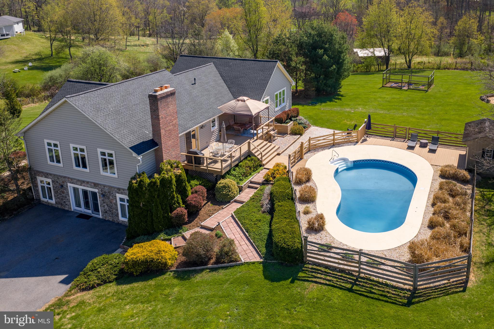 14289 Old Frederick Road Cooksville, MD 21723 - Photo 3 of 9