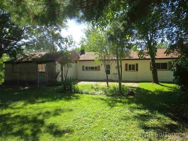8635 21 Mile Road Utica, MI 48317 - Photo 15 of 17 15.JPG