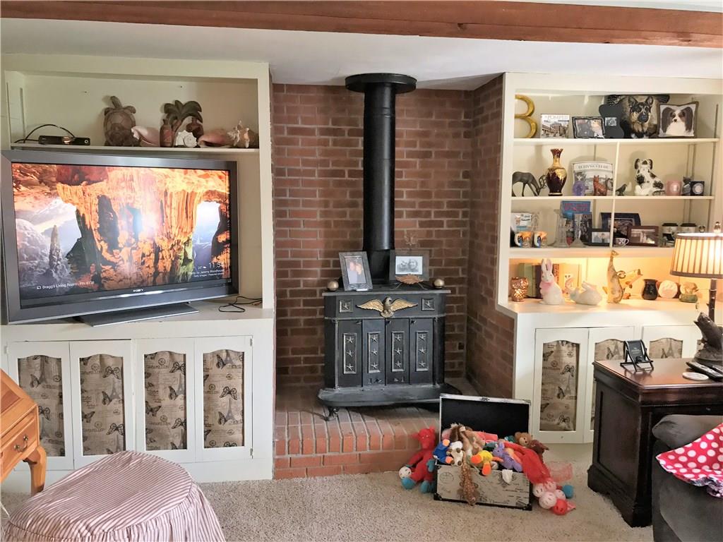 1015 Layton Road Anderson, IN 46011 - Photo 32 of 39 Gallery Image 32