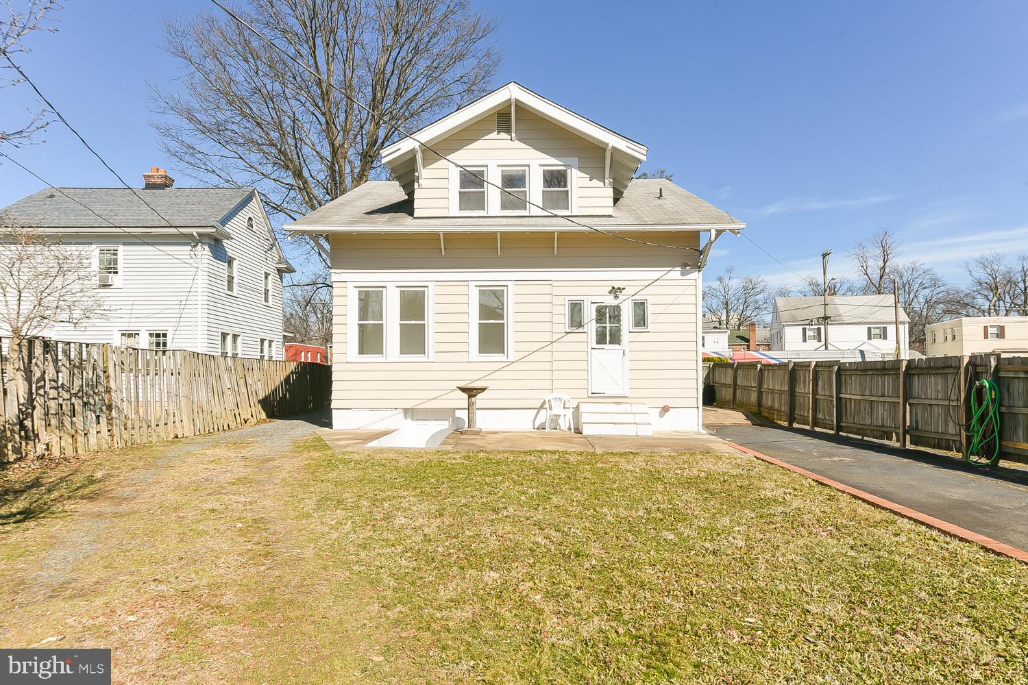 824 South Glebe Road Arlington, VA 22204 - Photo 37 of 54 Rear
