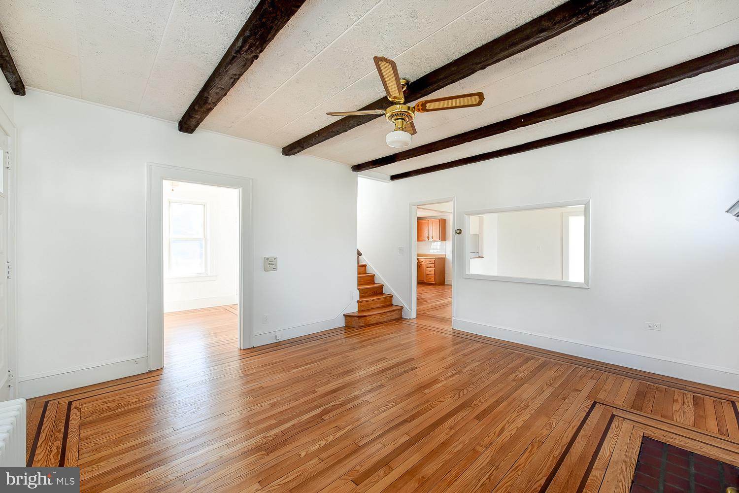 824 South Glebe Road Arlington, VA 22204 - Photo 5 of 54 Gallery Image 5