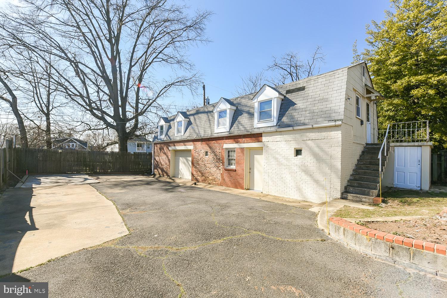 824 South Glebe Road Arlington, VA 22204 - Photo 41 of 54 Detached garage with huge 2br apartment above it