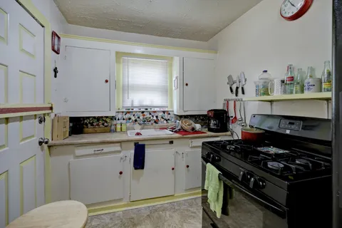 $589,000 | 1308 Hughes Street, Houston, TX 77023