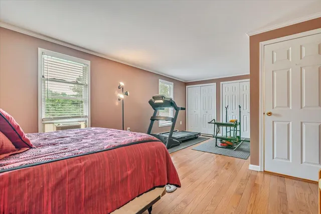 $485,000 | 406 Florence Drive, Canadensis, PA 18325