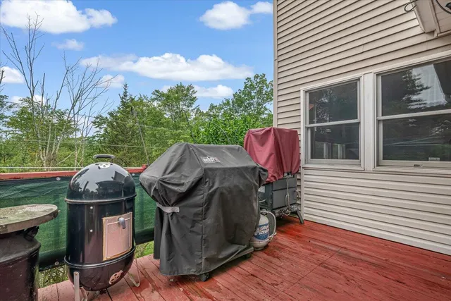 $485,000 | 406 Florence Drive, Canadensis, PA 18325