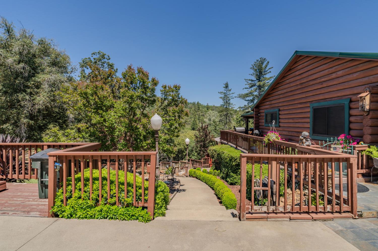 19970 Dawn Ridge Drive Jackson, CA 95642 - Photo 14 of 56