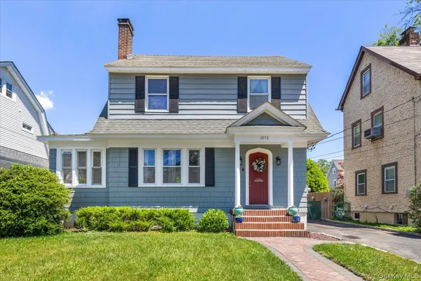 $1,114,000 | 1072 Hunter Avenue, Pelham, NY 10803