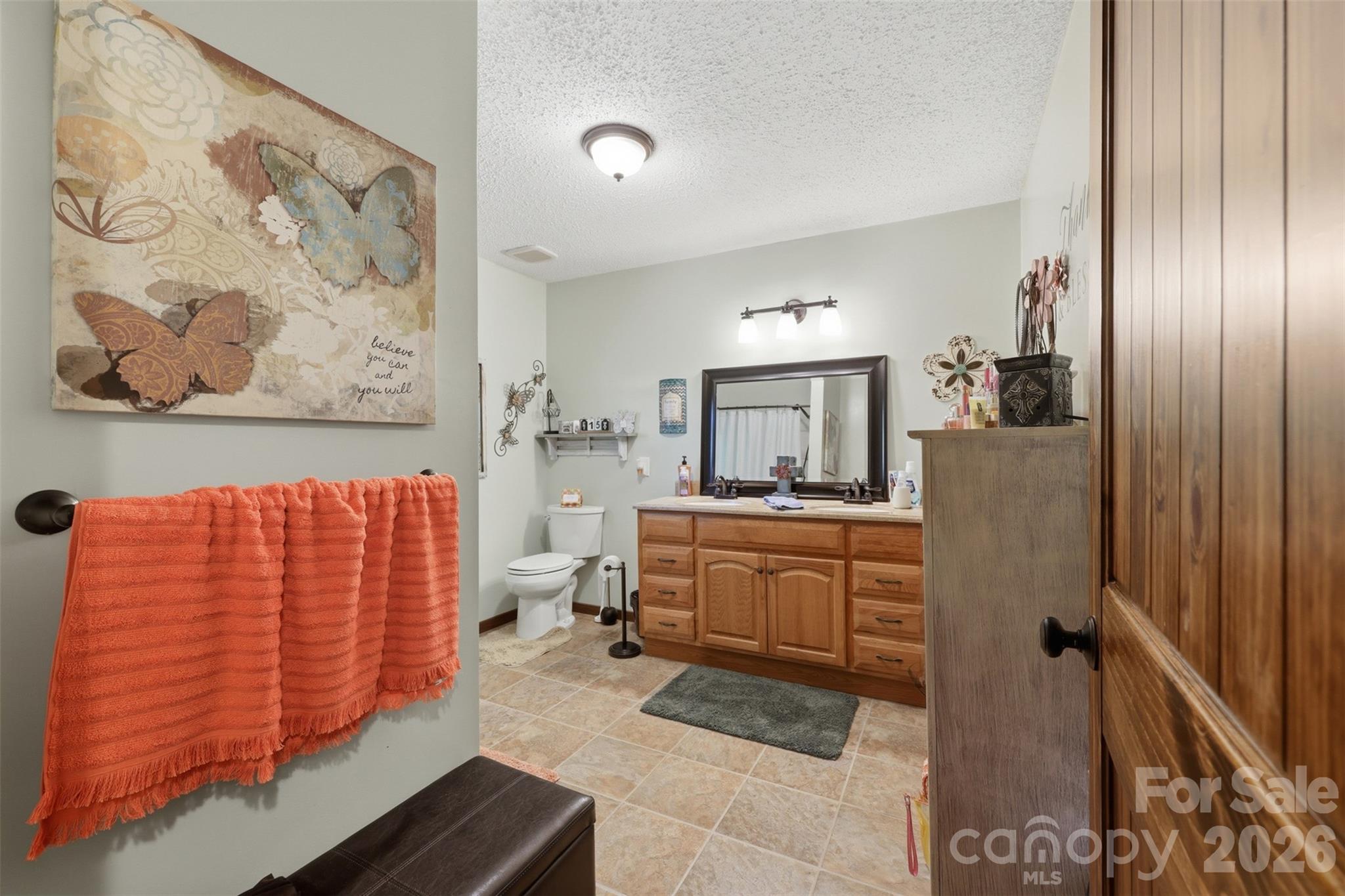 176-174 Oak Hollow Road Union Grove, NC 28689 - Photo 37 of 48 a room with a bed and furniture