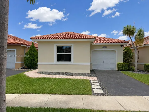 $3,250 | 17905 Southwest 10th Court, Unit 1, Pembroke Pines, FL 33029
