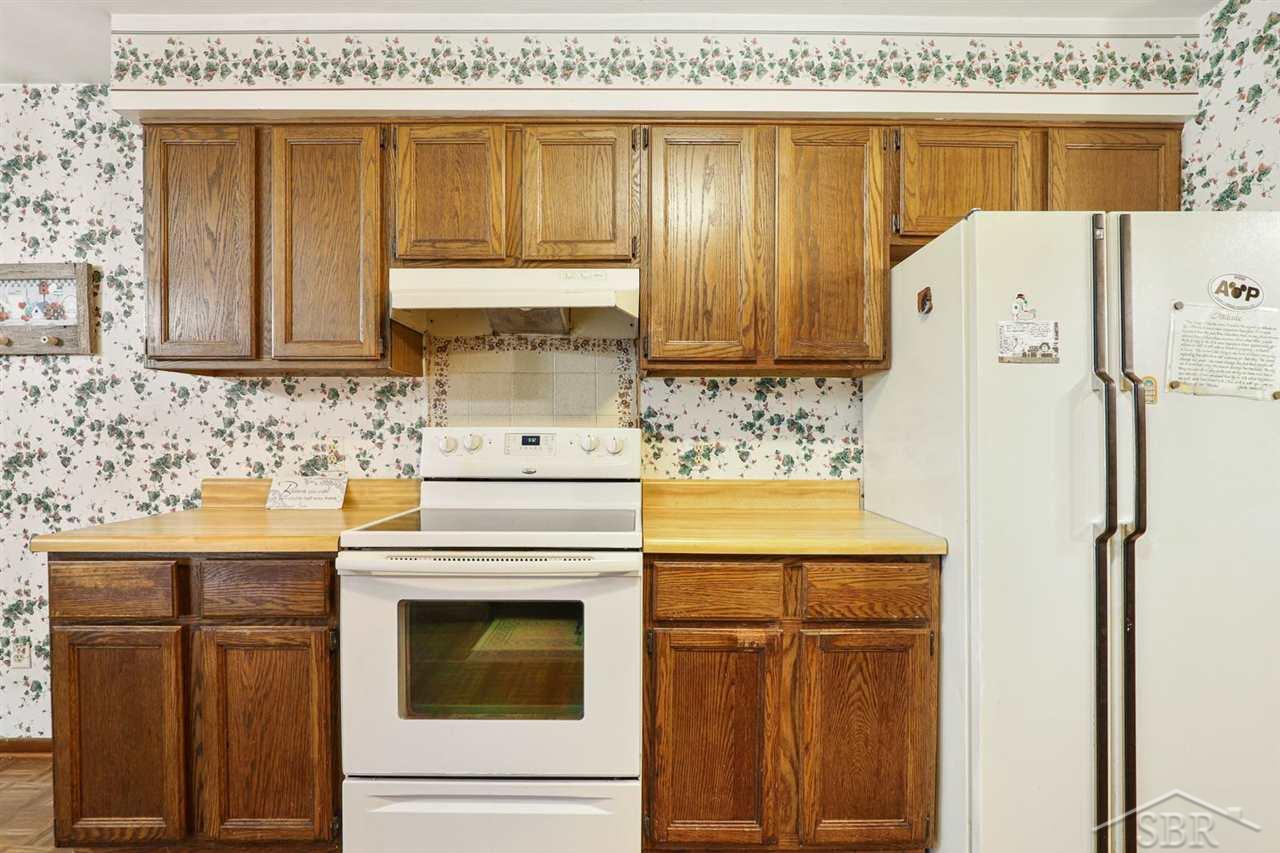 6619 Sohn Road Vassar, MI 48768 - Photo 11 of 38 50046639-10.JPG