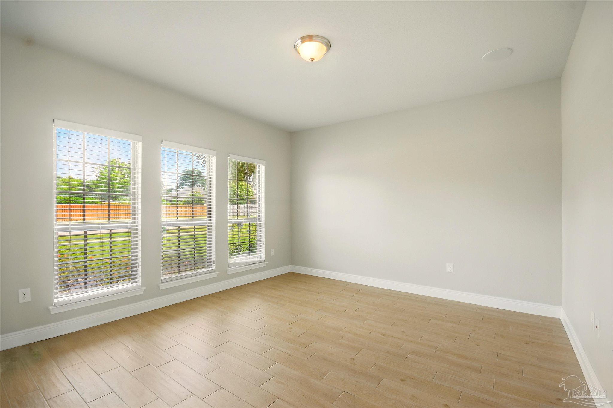 2665 Tulip Hill Road Pace, FL 32571 - Photo 11 of 33 Gallery Image 11