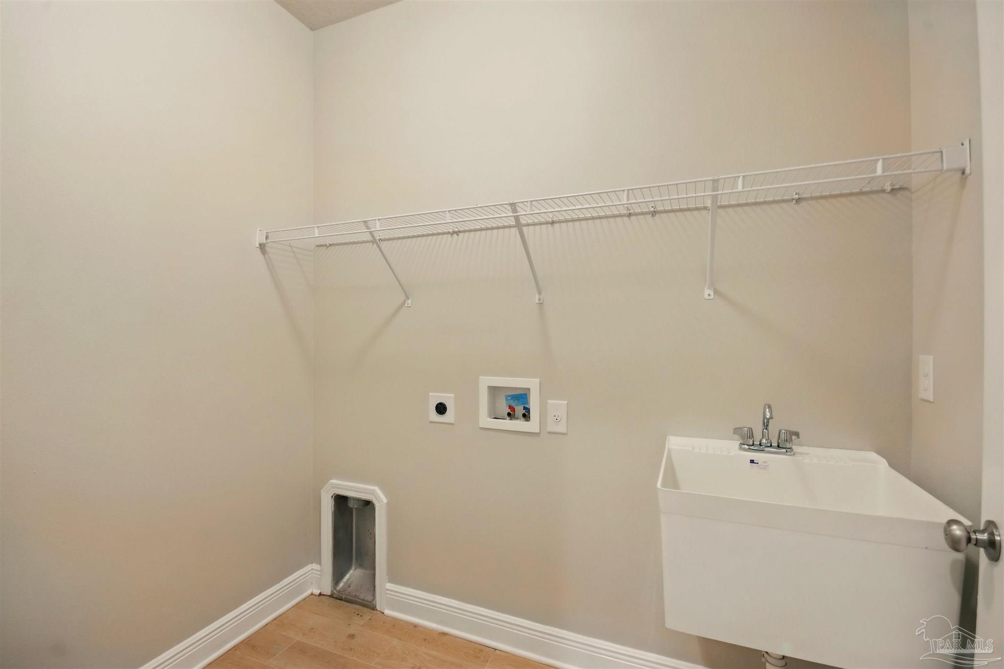 2665 Tulip Hill Road Pace, FL 32571 - Photo 28 of 33 Gallery Image 28