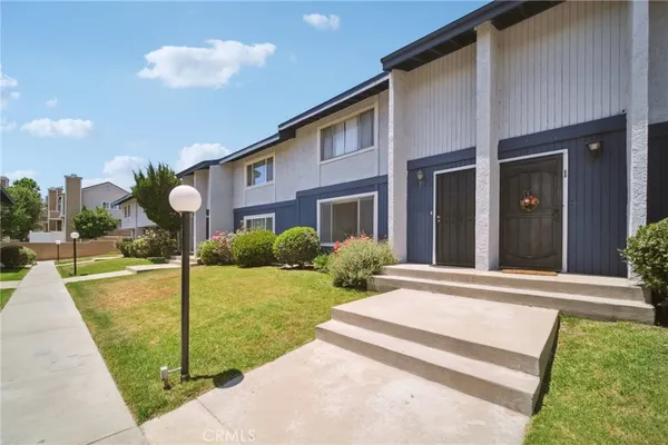 $499,999 | 1926 Lucas Street, Unit 2, San Fernando, CA 91340