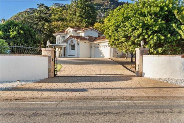 $1,499,000 | 4546 Conrad Drive, La Mesa, CA 91941