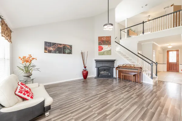 $459,999 | 3002 Vincent Crossing Drive, Spring, TX 77386