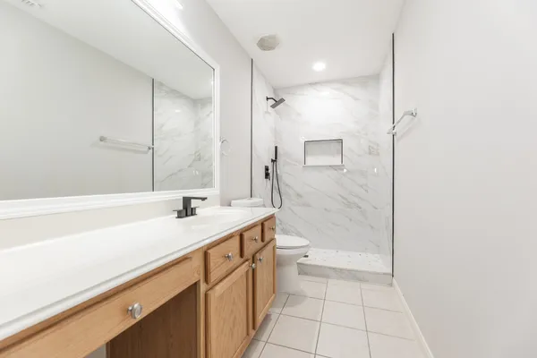 $459,999 | 3002 Vincent Crossing Drive, Spring, TX 77386