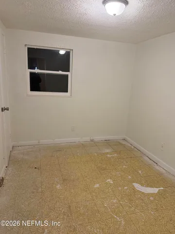 $217,000 | 8424 Lincrest Drive West, Jacksonville, FL 32208