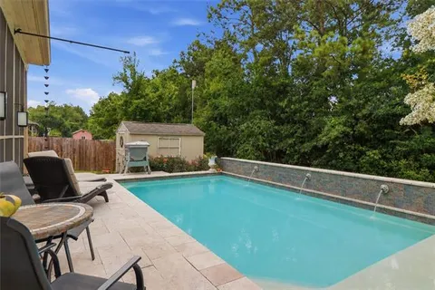 $375,000 | 365 Brown Thrasher Loop North, Madisonville, LA 70447