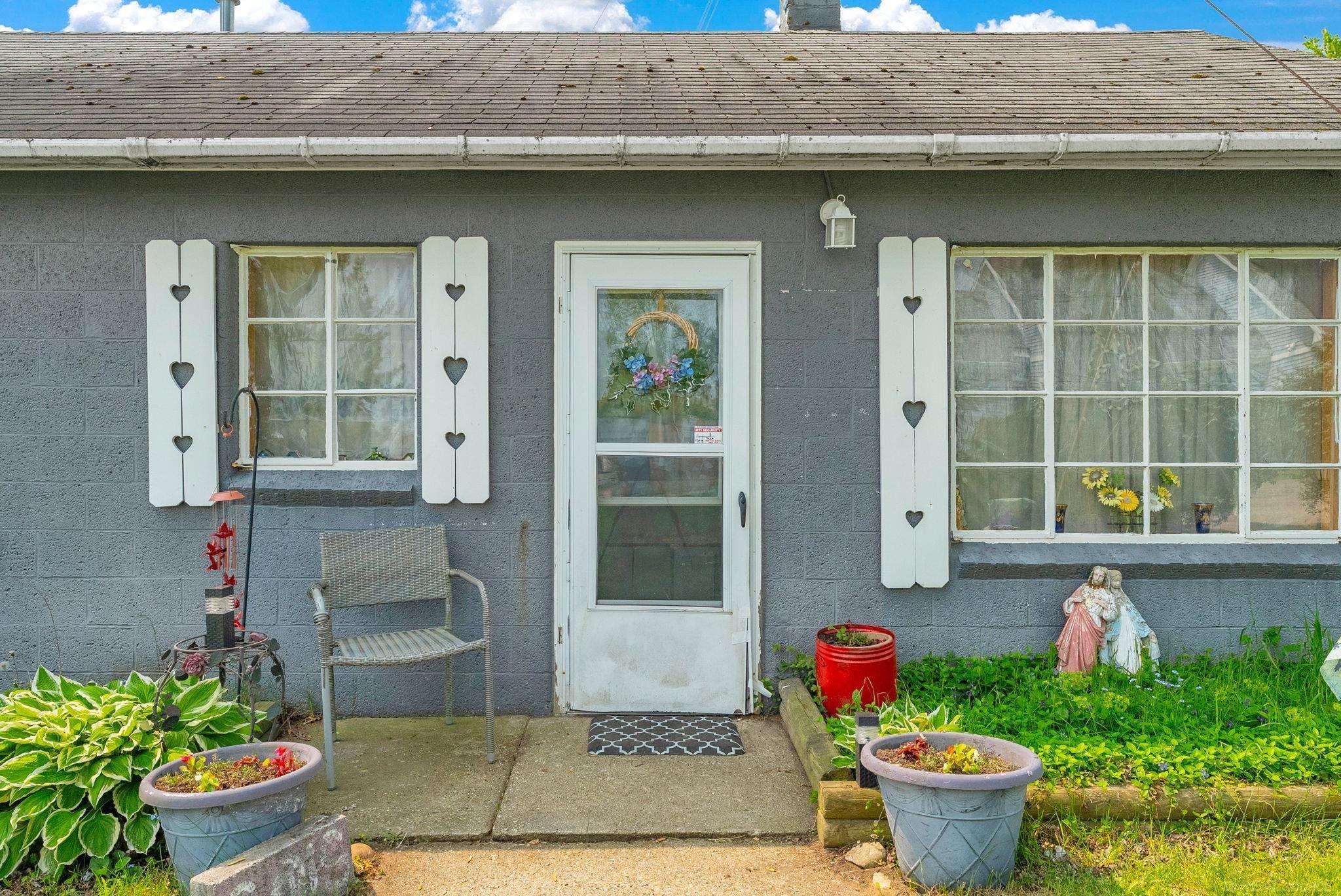 8941-8943 Lakeshore Road Lexington, MI 48450 - Photo 41 of 75