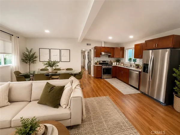 $4,295 | 1519 West 37th Street, Los Angeles, CA 90018