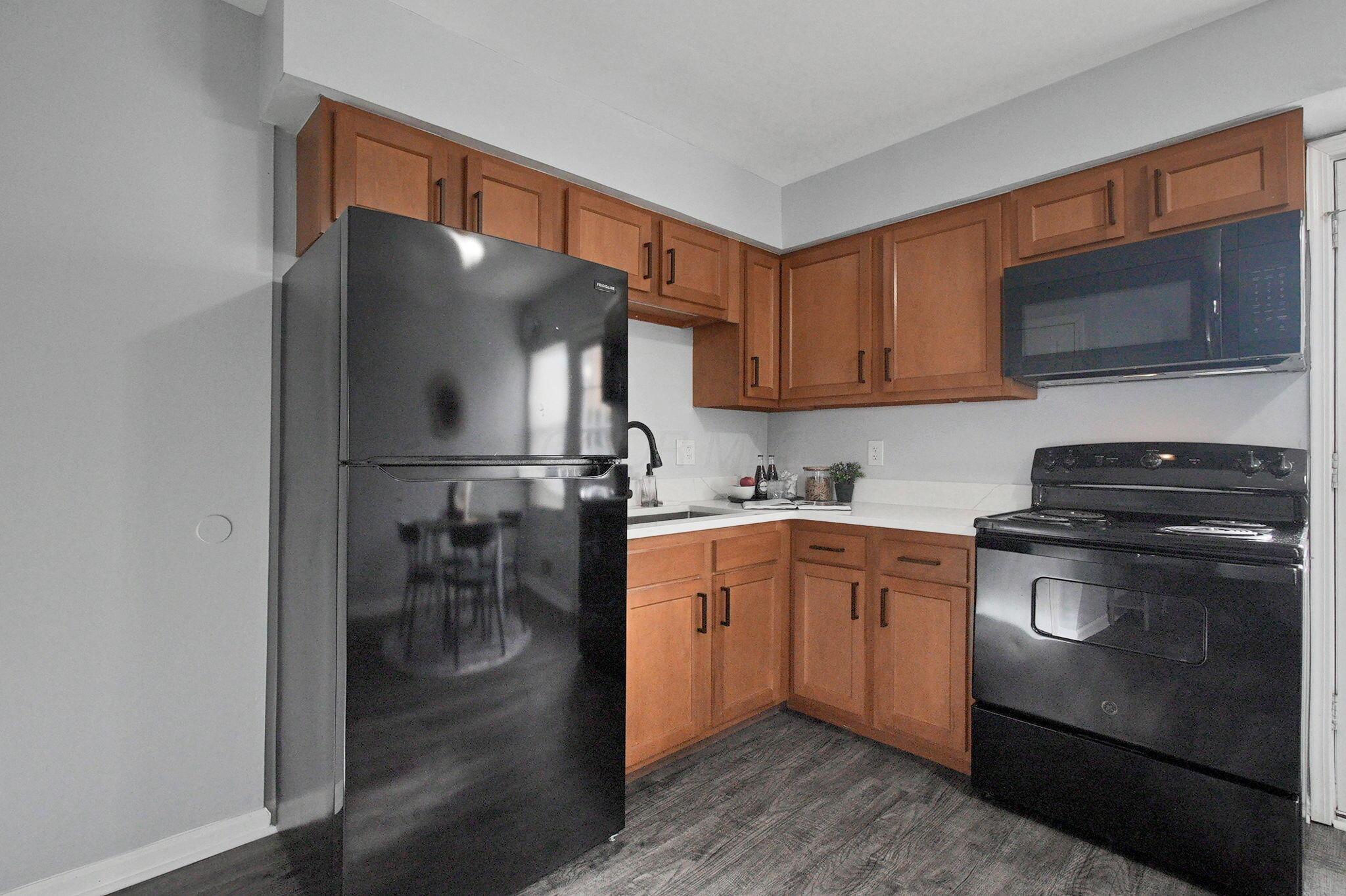 5720 Beechcroft Road, Unit B Columbus, OH 43229 - Photo 8 of 27