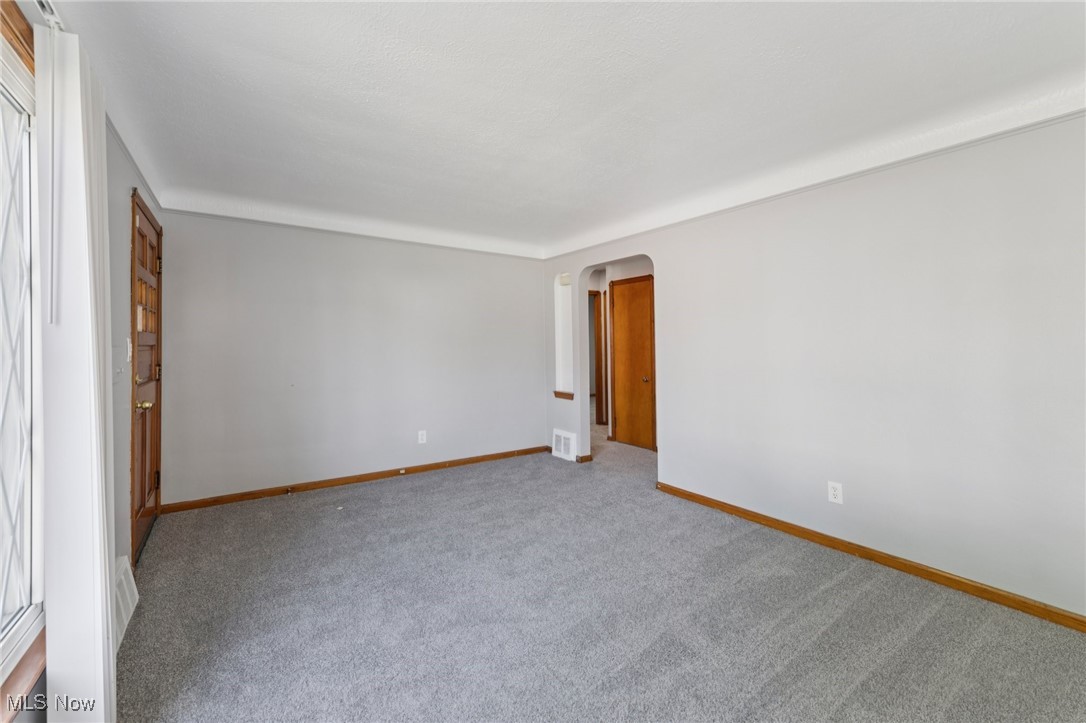 13304 Orme Road Cleveland, OH 44125 - Photo 10 of 31