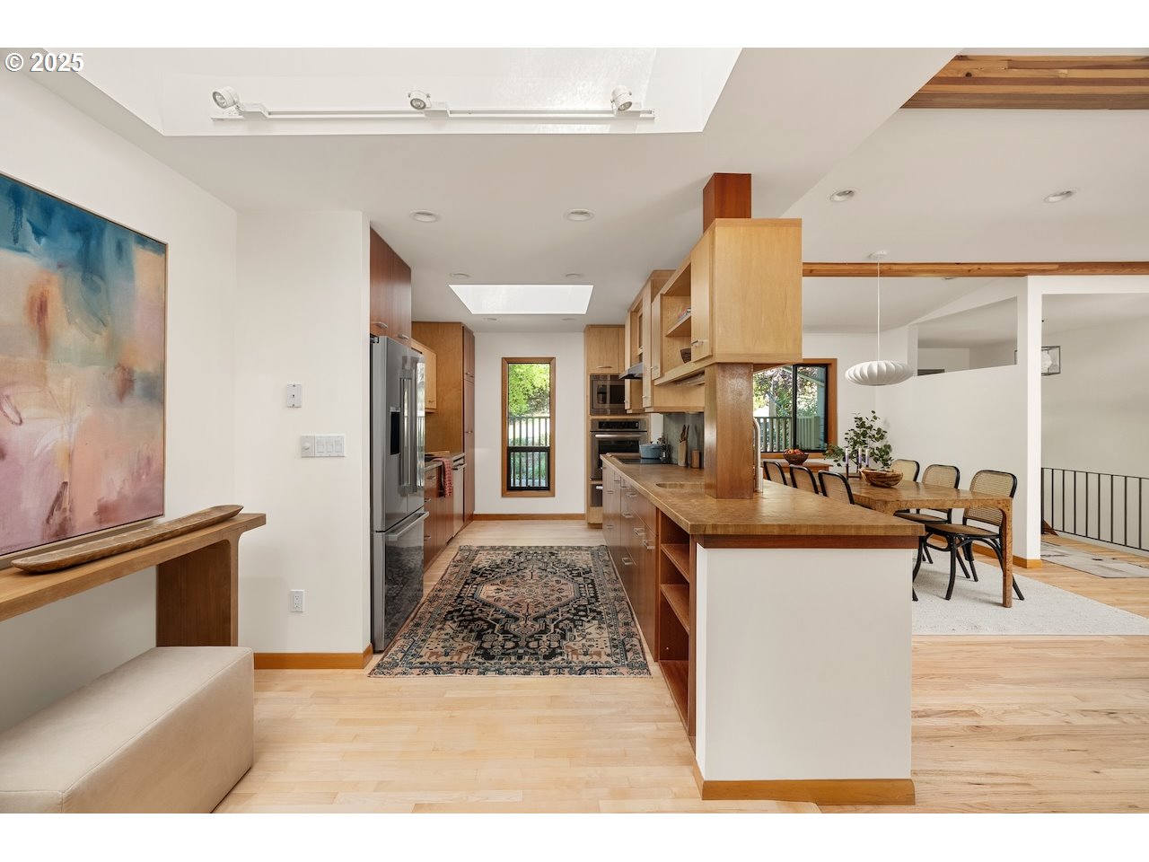 1034 Southwest Cheltenham Street Portland, OR 97239 - Photo 12 of 48 Gallery Image 12