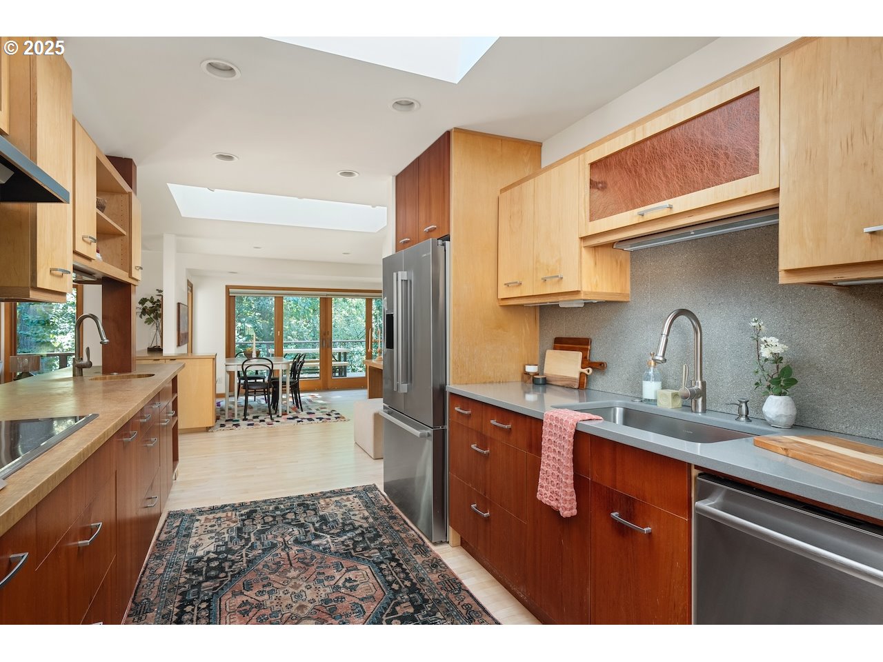1034 Southwest Cheltenham Street Portland, OR 97239 - Photo 14 of 48 Gallery Image 14