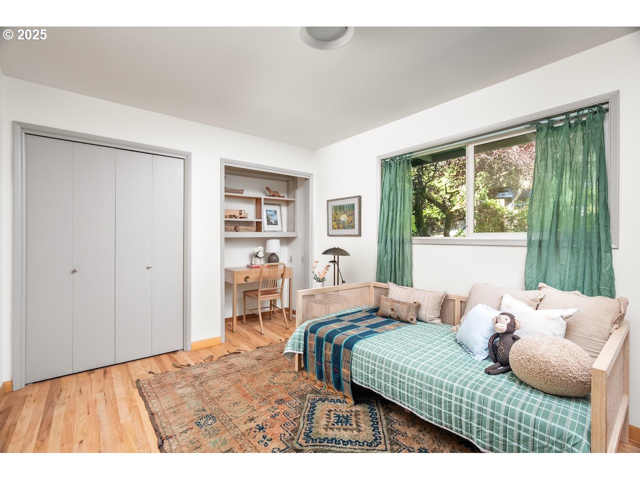 1034 Southwest Cheltenham Street Portland, OR 97239 - Photo 22 of 48 Gallery Image 22