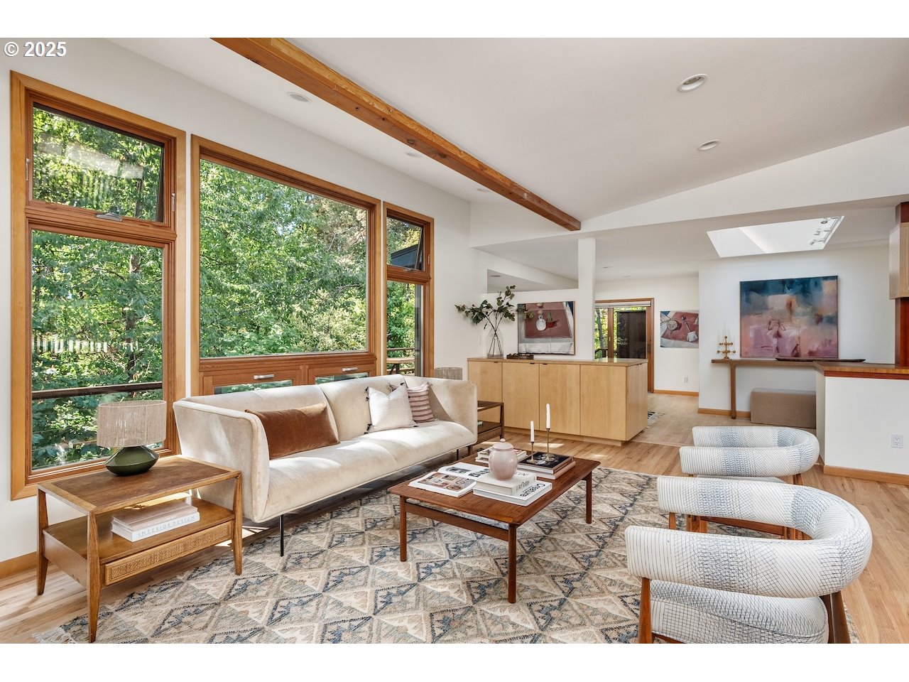 1034 Southwest Cheltenham Street Portland, OR 97239 - Photo 5 of 48 Gallery Image 5