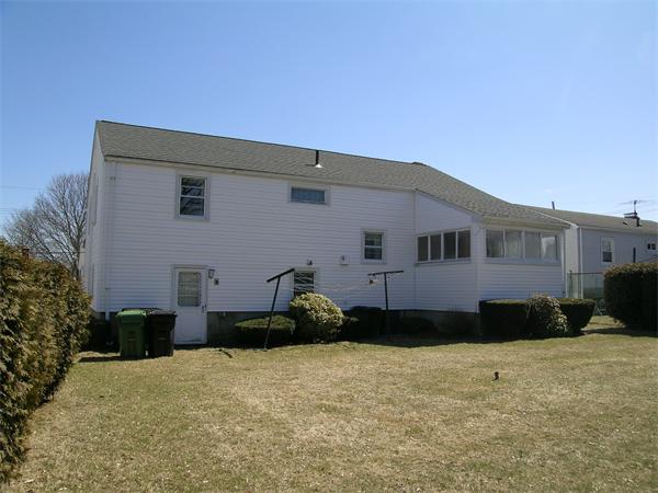 27 Cleveland Road Watertown, MA 02472 - Photo 17 of 24 Gallery Image 17